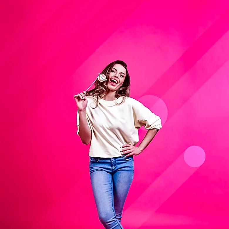 TikTok Influencer Sydney Towle Passes Away at 26 After Battling Rare Cancer