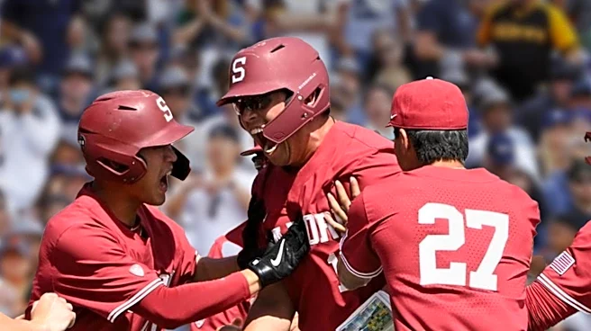 Cincinnati Reds Sweep Athletics, Boost Playoff Hopes