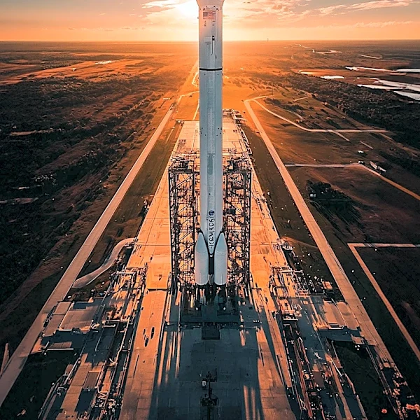 Governor Greg Abbott Announces $16.8 Billion SpaceX Semiconductor Plant in Texas