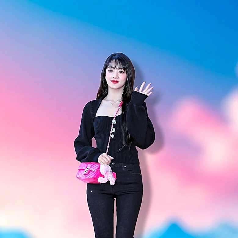 Red Velvet Returns with 'Velvet Summer' Showcasing a Softer Side