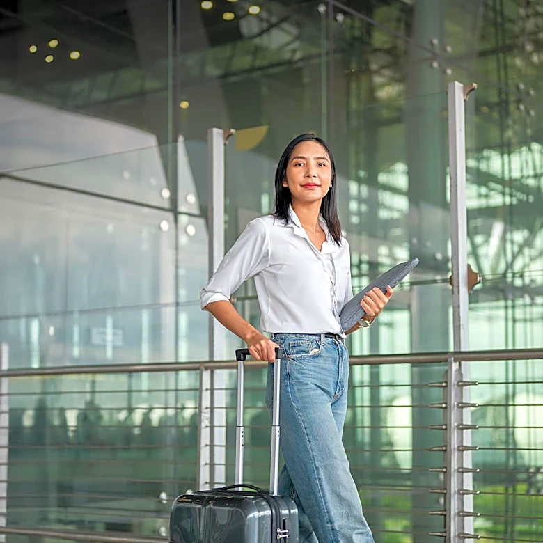 Bleisure Hopping: A New Travel Trend for Career Women