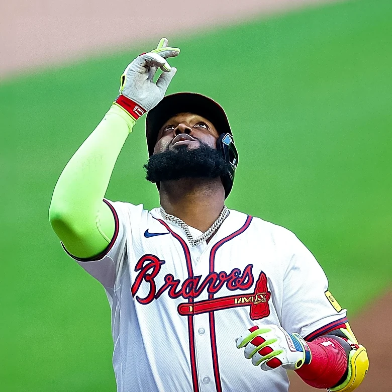Atlanta Braves Secure Eighth Consecutive Win with Dominant Performance Against Marlins