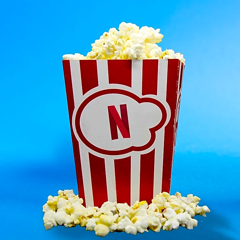Netflix Considers Return to Cable-Like Model with Live Programming and Bundles