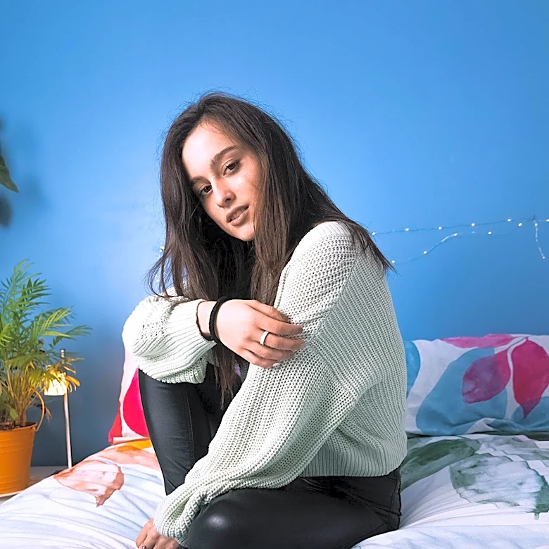 TikTok Creator Sydney Towle Passes Away at 26 After Cancer Battle