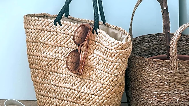 Extra Large Tote Bags Emerge as a Practical Fashion Trend for Summer 2026