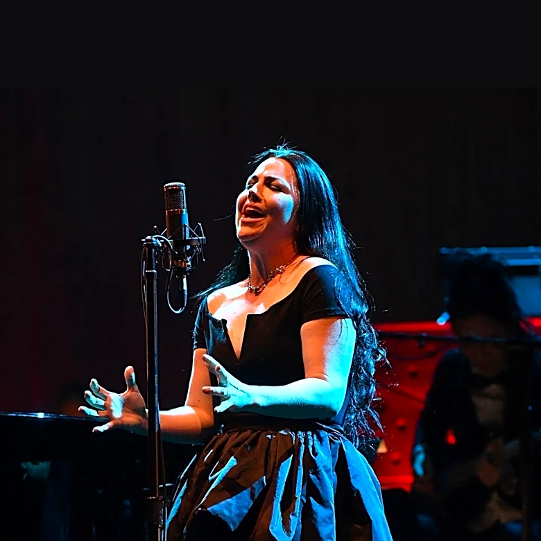 Evanescence's Sanctuary Tour Resumes in Charlotte with Special Guests