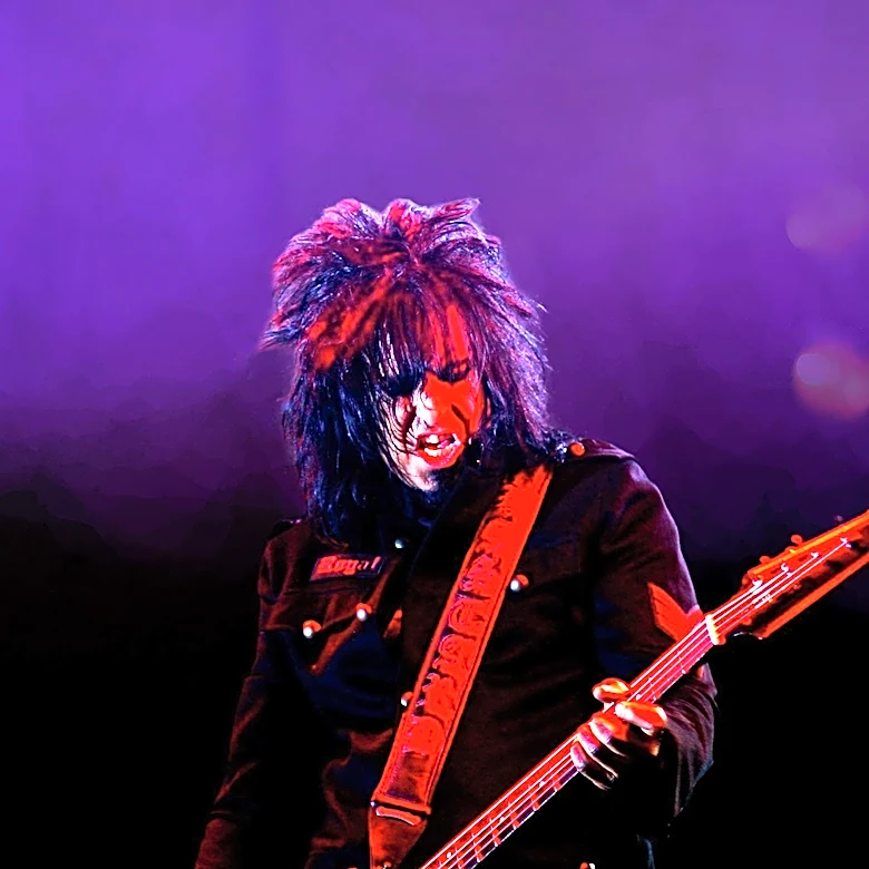 Nikki Sixx Confirms Mötley Crüe's Use of Backing Tapes While Emphasizing Live Instrumentation
