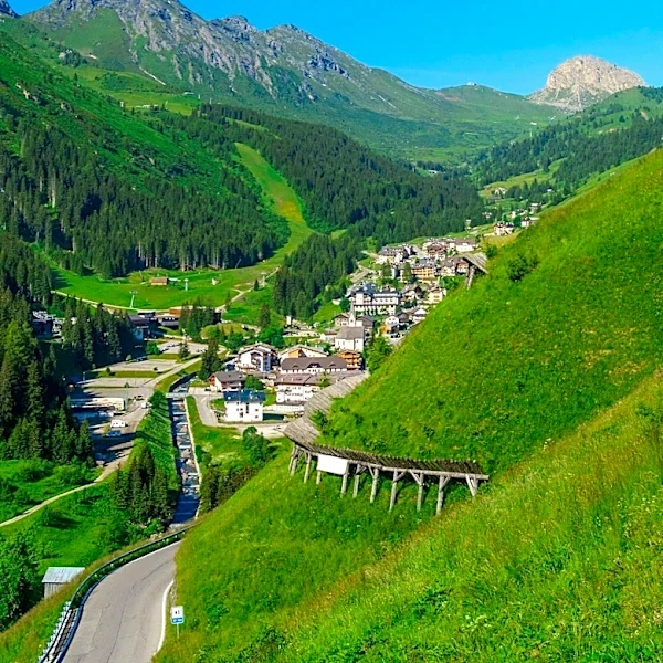 Ski Resorts in Colorado Expand Summer Activities Amid Shorter Snow Seasons