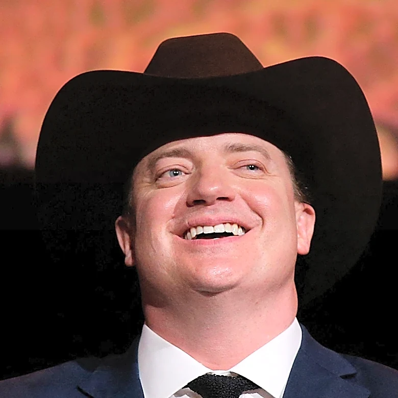 Brendan Fraser Stars in 'Starman' Filming in New South Wales