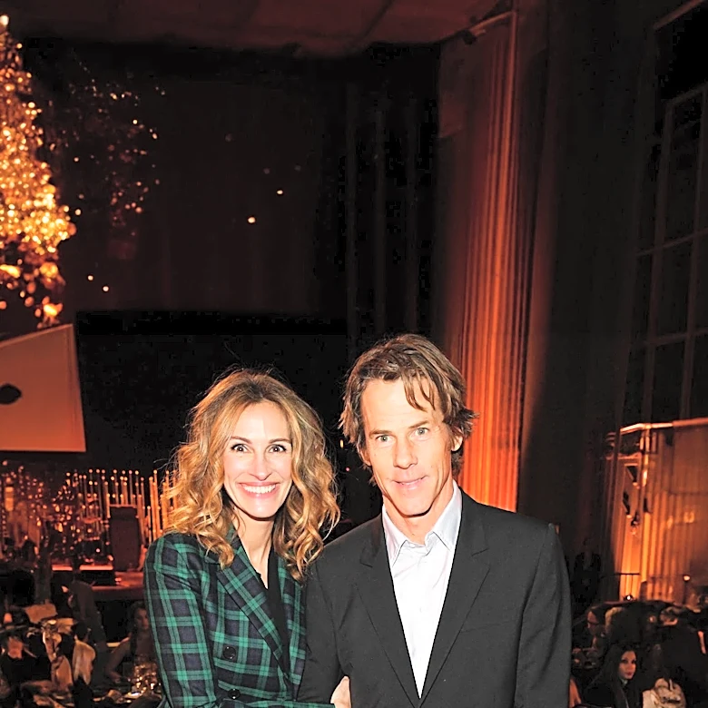 Julia Roberts Attends Niece Emma Roberts' Wedding in Idaho, Expresses Support