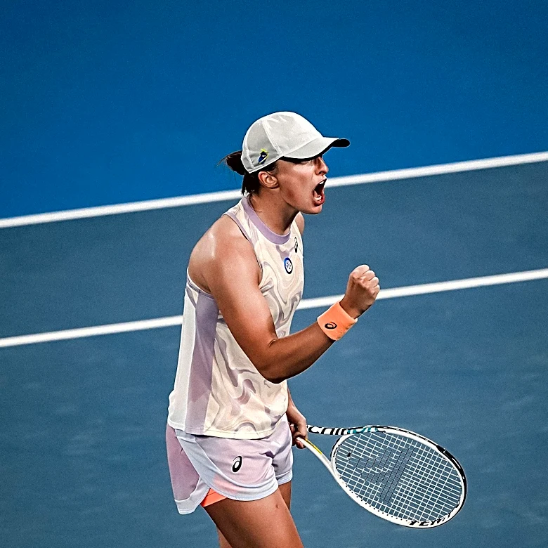 Iga Swiatek and Marta Kostyuk Shine at Toronto's National Bank Open