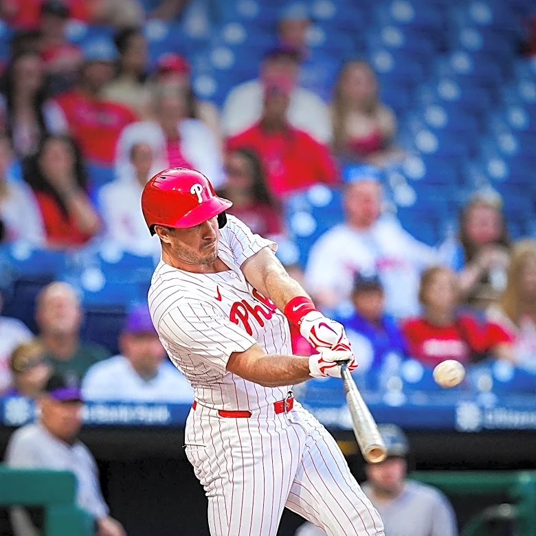 Philadelphia Substitute Teacher's Phillies Play-by-Play Call Raises $22K for Charity