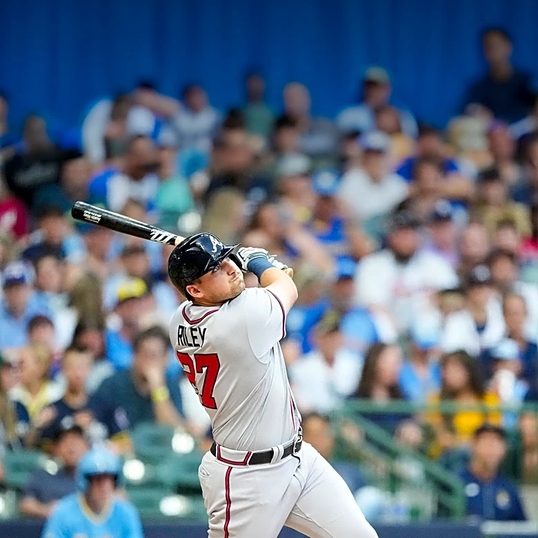 Historic MLB Game Features MVP Candidates with Leadoff Homers