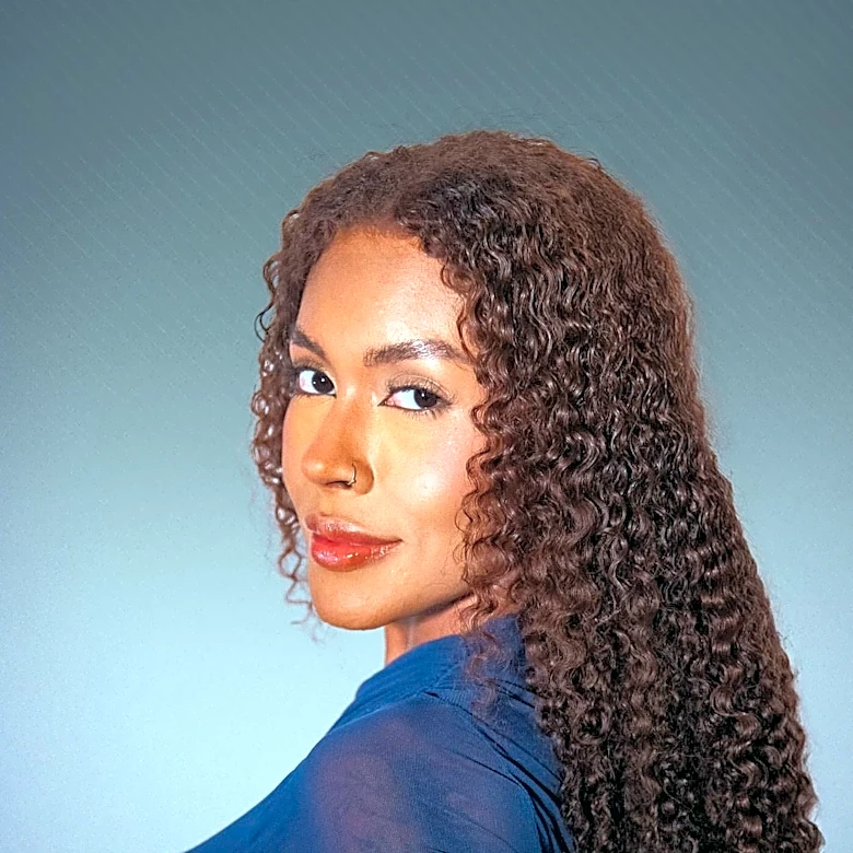 Becca Bloom's Financial Success: A Look into Her $20 Million Net Worth and Career