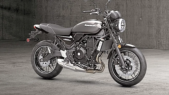 Tom Simpson's Custom Kawasaki Z650 Showcases Blacksmithing Skills in Motorcycle Design
