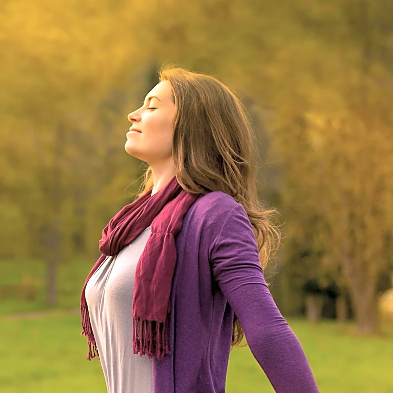 Yale Expert Advocates Gratitude Practice for Enhanced Happiness