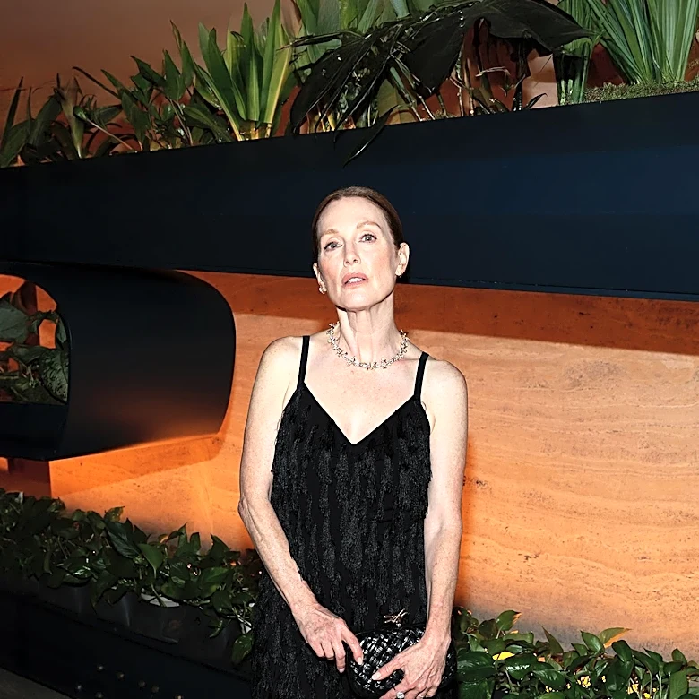 Liv Freundlich: A Glimpse into the Life of Julianne Moore's Daughter