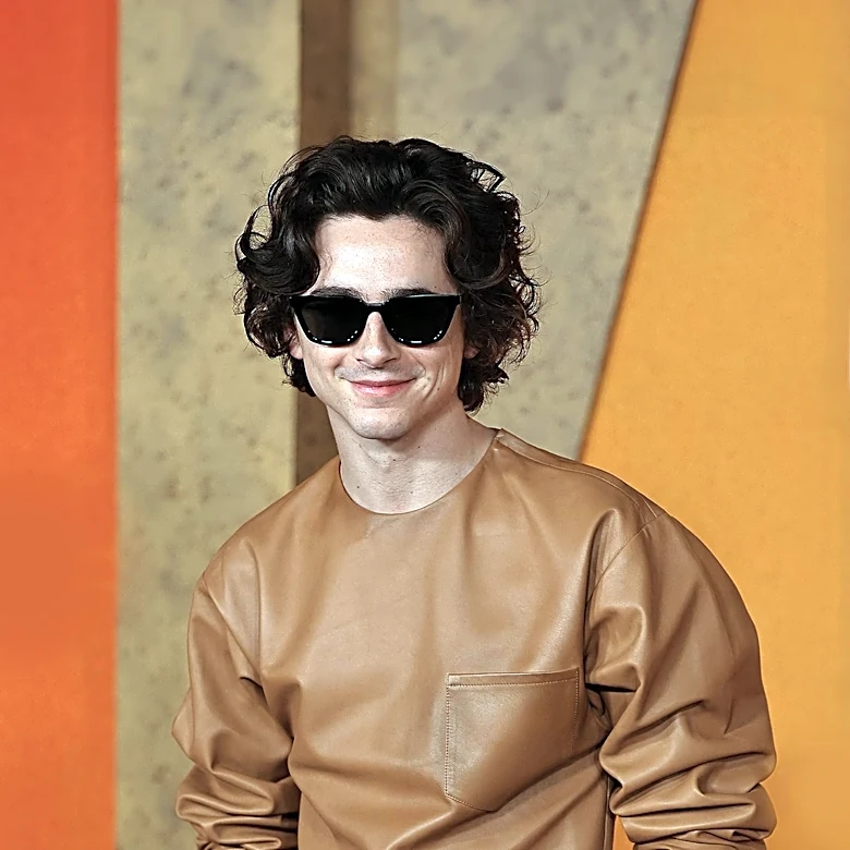 Warner Bros. Denies Indefinite Delay of 'Wonka 2' Amid Timothée Chalamet's Busy Schedule