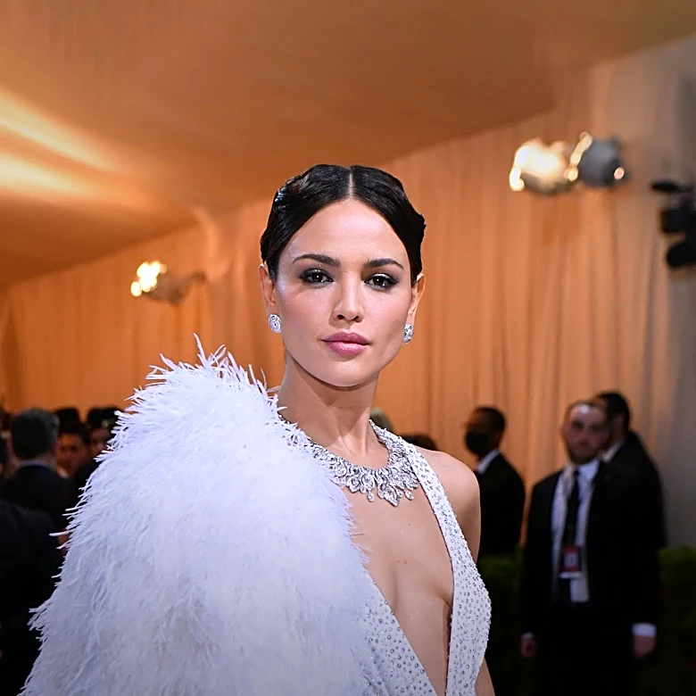 Mixed Reviews for Guy Ritchie's 'In the Grey' Featuring Eiza González