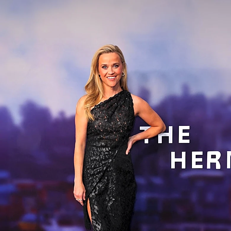 Reese Witherspoon Addresses Father's Hospitalization After Fall