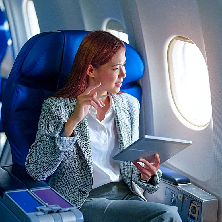 Airlines Introduce Basic Business-Class Fares, Credit Cards Offer Solutions