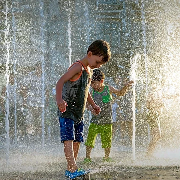 Sprinkler Day 2026 Offers Family Fun at Asphalt Green's Upper East Side Campus