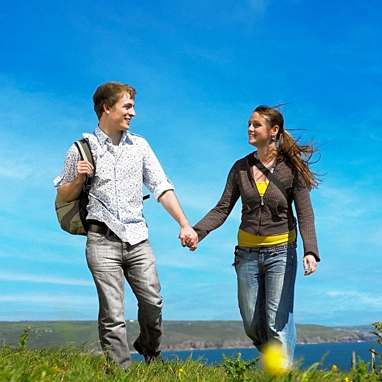 UK Seaside Holidays Deemed Outdated by Young People Due to Modern Inconveniences