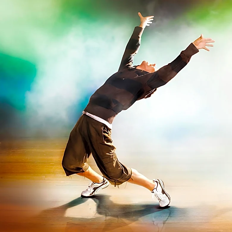 Bill T. Jones Premieres New Dance Work 'Curriculum IV: Spin and Spin! Turn! Turn! Turn!'