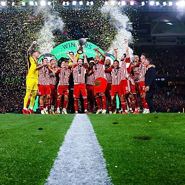 Lincoln City Triumphs Over Derby County to Advance in Carabao Cup