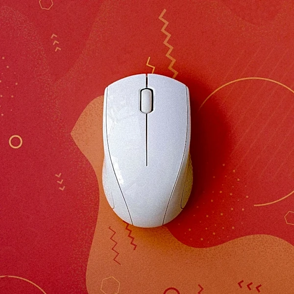 Logitech Mobi Fold: A Compact Mouse with Mixed Reviews