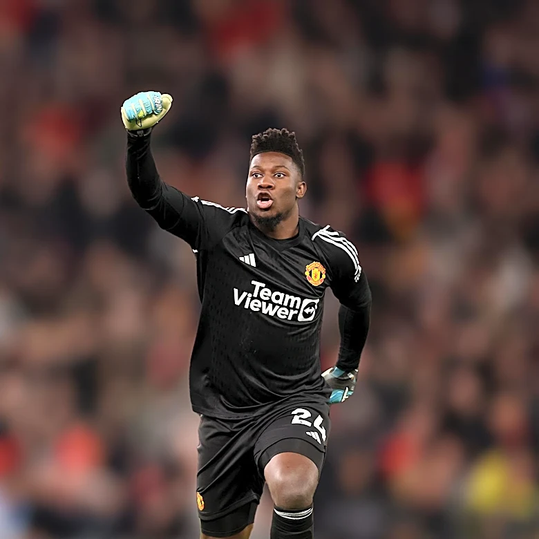 Manchester United's Goalkeeper Crisis in PSG Friendly