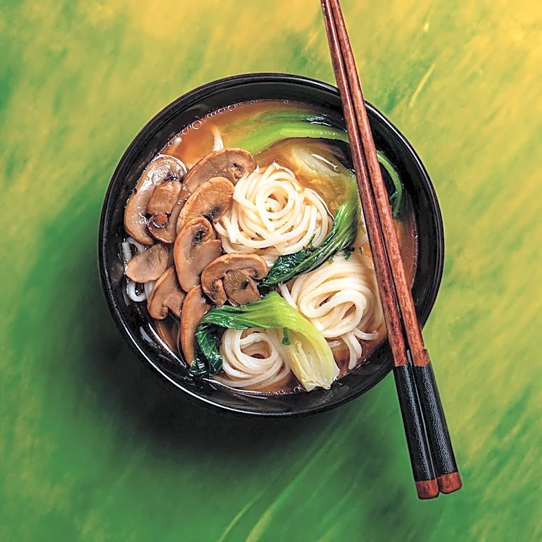 Enhancing Ramen with French Onion Soup Offers a Savory Twist