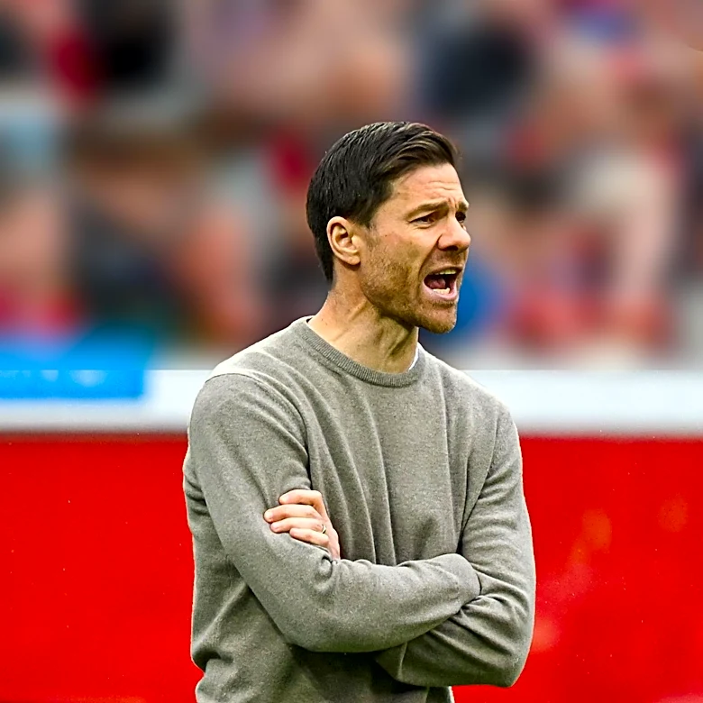 Chelsea Manager Xabi Alonso Includes Key Players in Lineup for Indonesia Super Cup