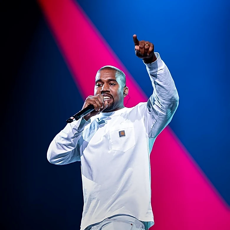 Kanye West Performs in Portugal Amidst Controversy Over Past Remarks