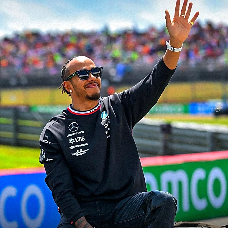 Lewis Hamilton's 2026 Formula 1 Comeback Sparks Title Contender Debate