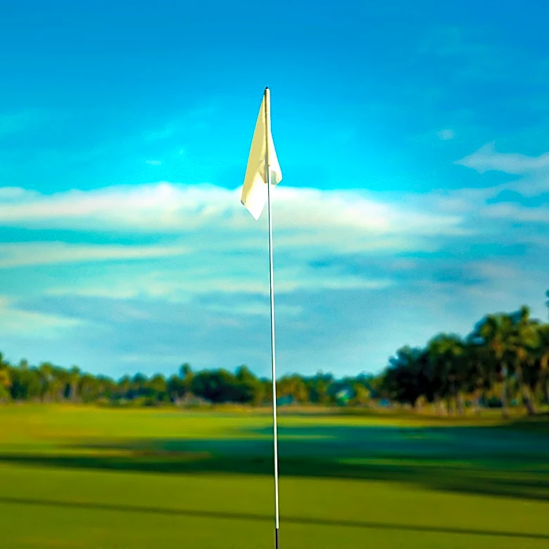 Sunrise, Florida Property Offers Modern Amenities in Golf Village