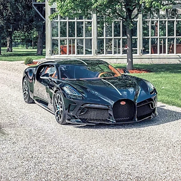Cristiano Ronaldo Showcases Luxury Car Collection Featuring Bugatti and Ferrari