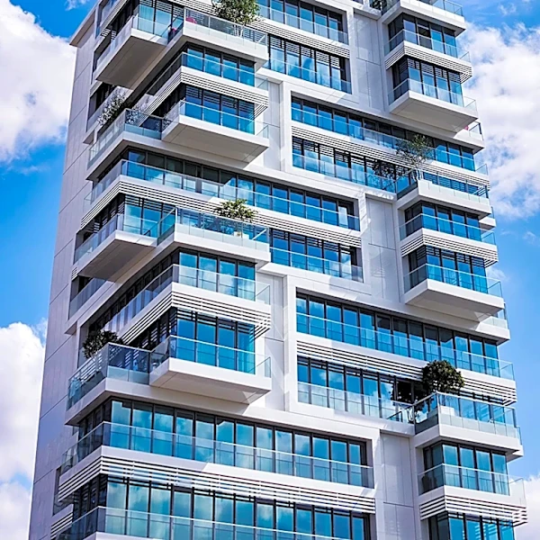 Canadian Developers Focus on Balconies as Essential Feature in Smaller Condos