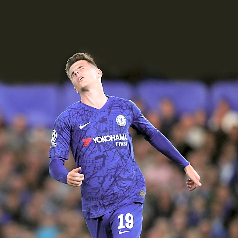 Mason Mount Assures Fans of His Fitness After Injury Scare in PSG Match