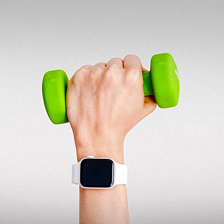 Health Coach Evaluates Multiple Fitness Wearables, Offers Insights
