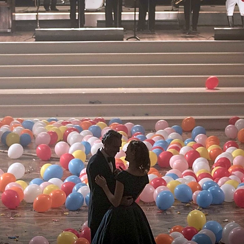 BuzzFeed Quiz Challenges Rom-Com Fans to Identify Movies from Mid-Scene Screenshots
