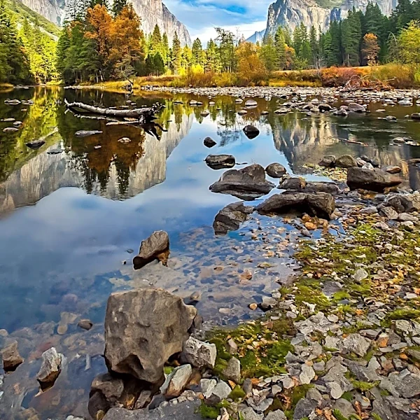 U.S. National Parks Offer Free Entry and Scenic Fall Experiences