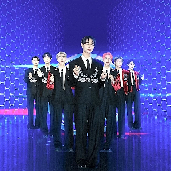 K-pop Fangirl Lands Dream Job at Idol's Company in New K-drama