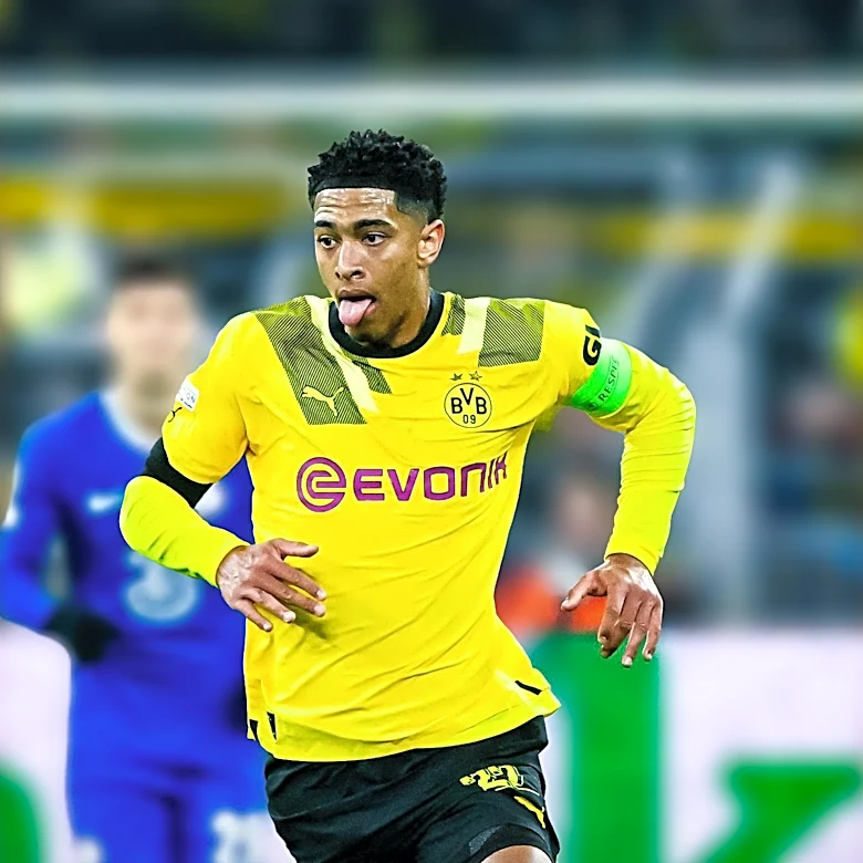 Jude Bellingham Supports Brother Jobe at Arsenal vs Dortmund Friendly