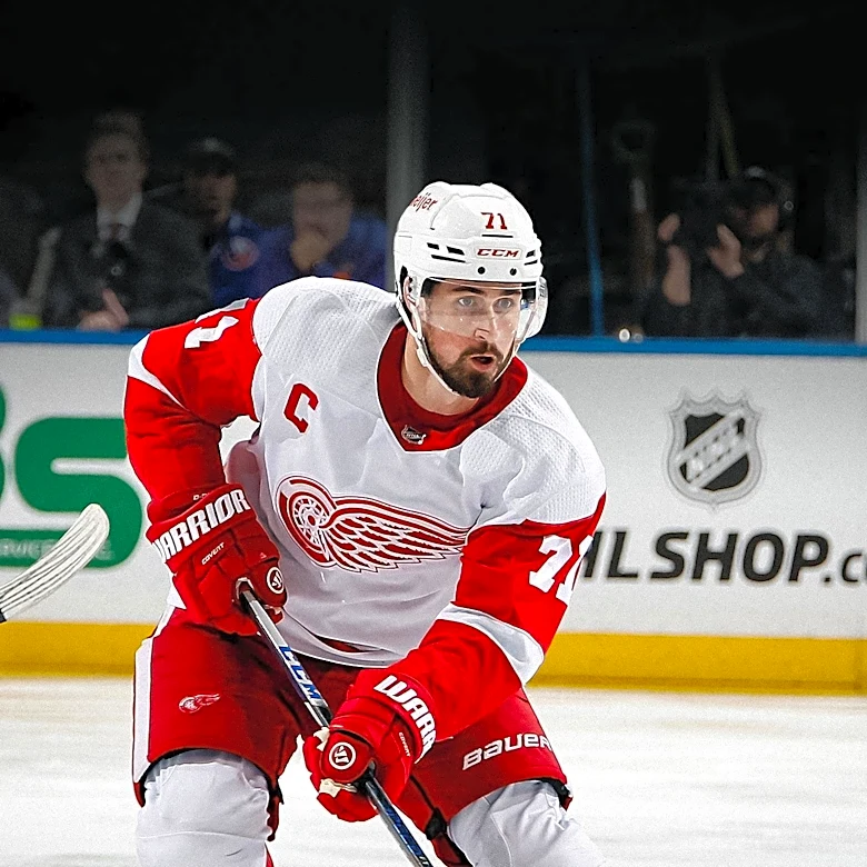 Detroit Red Wings Seek Proven Player in Exchange for Dylan Larkin Amid Trade Speculation
