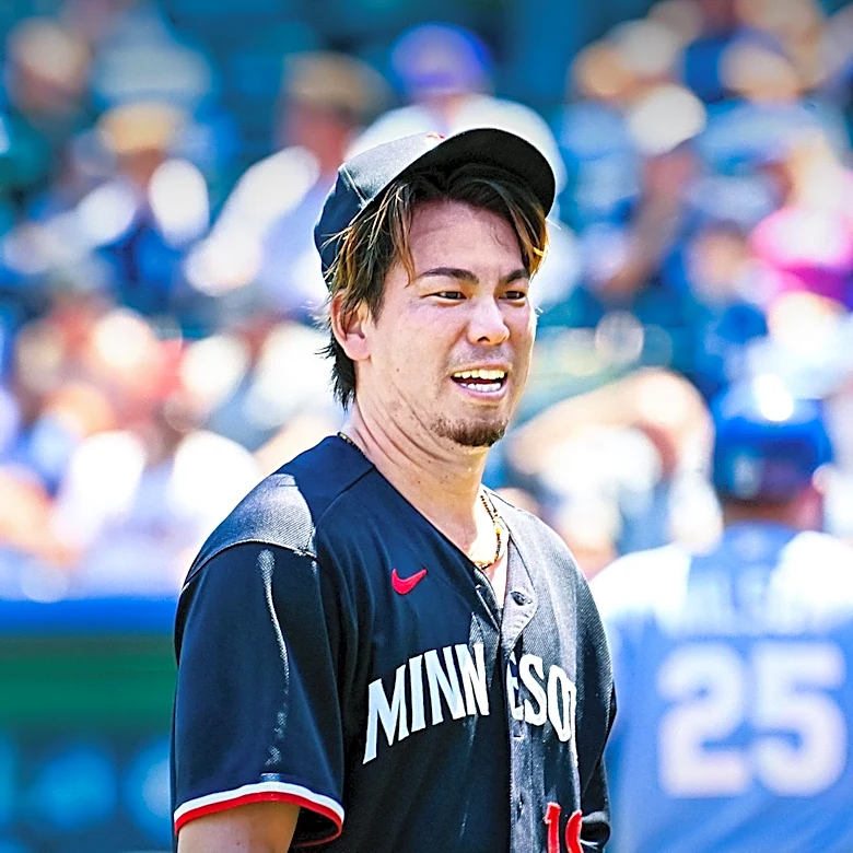 Minnesota Twins Opt Out of Trading for Zach Neto Amid Concerns