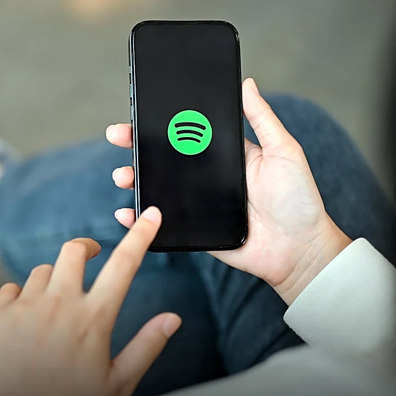 Stash App Enables Lossless Music Streaming and Downloading for Spotify and YouTube Users