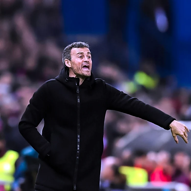 Pierre Ménès Criticized for Changing Stance on PSG and Luis Enrique