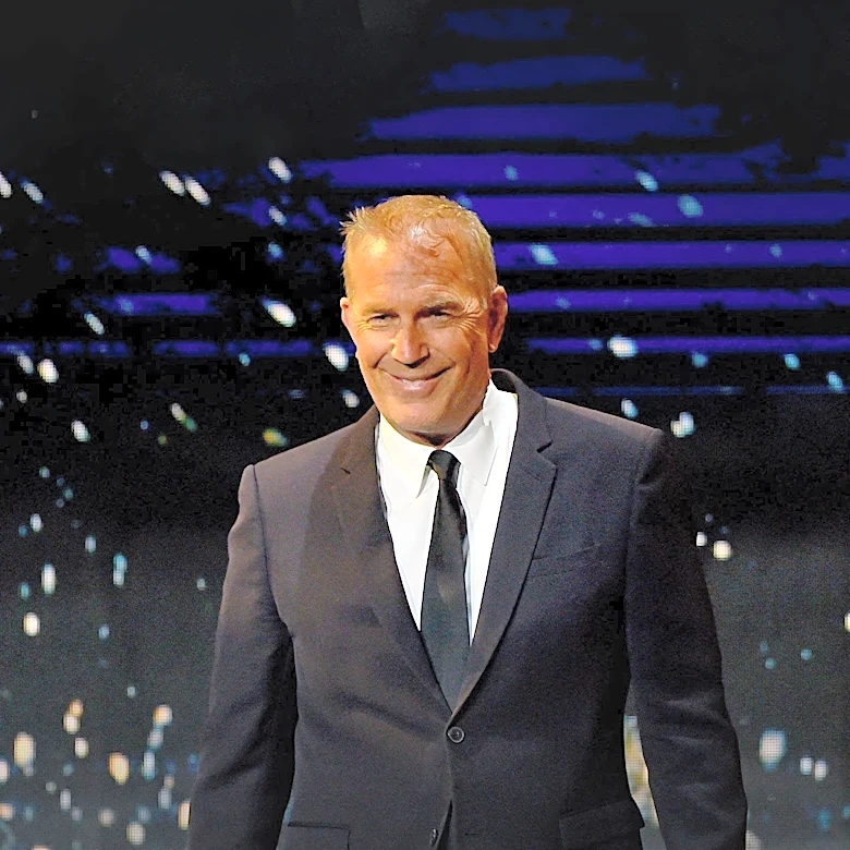 Scott Eastwood Shares Insight on Clint Eastwood's Directorial Approach with Kevin Costner