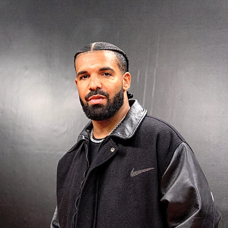 Drake Expresses Admiration for Toronto Influencer Plushh During Livestream